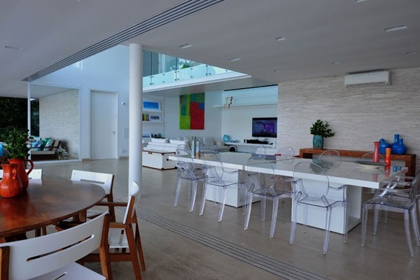 casapraiaguaruja13_600